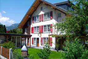 Komfort-Ferienhaus zwischen dem Brienzersee und dem Hasliberg nähe See für 3, 6 u. 5 Personen (Nr. 245 A, B u. C - Ferienhaus Brienzersee)