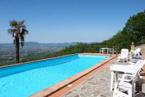 Toscana - Ferienhaus mit grossem Pool, Park und toller Aussicht (Haus mit 3 Ferienwohnungen) bis 17 Personen (Nr. 1162C bis 6 Personen)