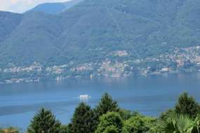 Ferien-Bungalow über dem See, eingezäunt mit toller Seesicht und 18 Gehminuten zum Laggo-Maggiore für 1 bis 6 Personen (Nr. 121 - Ferienhaus im nahen Italien)