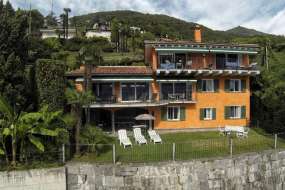 Ferien-Komforthaus mit 2 Ferienwohnungen (Nr. 106A + 106B) mit toller Seesicht südlich von Ascona für 5 + 4 Personen (Nr. 106A - Tessin)